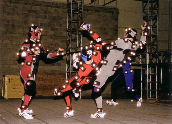 Keanu in motion capture suit - scanned from CINEFEX magazine
